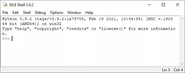IDLE w trybie konsoli. Widać trzy brązowe strzałki, a za nimi puste pole, w które można wpisywać komendy.